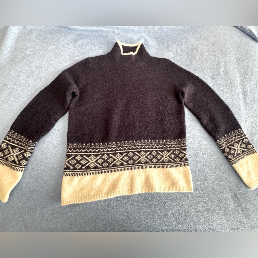 Uniqlo: Ines De La Fressange Navy wool/acrylic/alpaca blend fitted sweater M